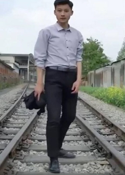 Dù liên lạc với Bảo Nam mỗi ngày qua internet nhưng Jennifer Phạm cũng bất ngờ trước sự phát triển của con trai đầu lòng.