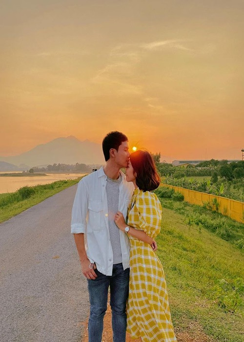 Tạo hình của Khả Ngân - Thanh Sơn trong "11 tháng 5 ngày".