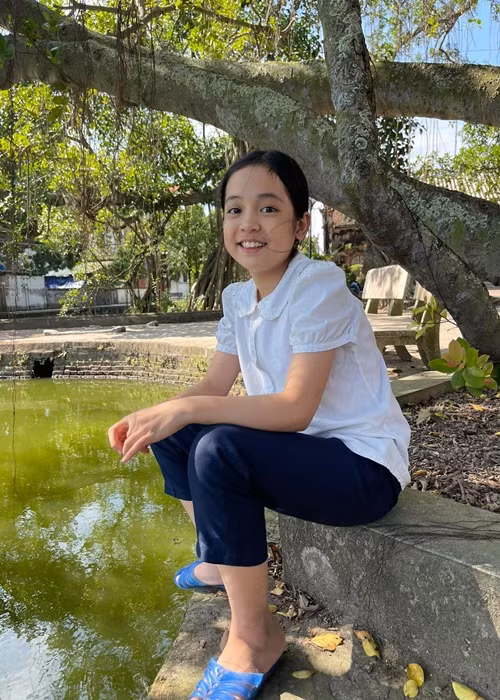 Diệp Anh càng lớn càng xinh xắn, được dự đoán là mỹ nhân tương lai. Ảnh: FB Chu Diệp Anh