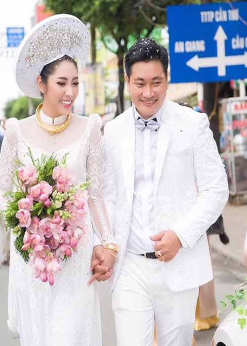 Thu Thảo kết hôn năm 2018 với doanh nhân Phúc Thành. Sau khi lập gia đình, cô dành phần lớn thời gian chăm sóc gia đình. Tháng 4/2021, vợ chồng Thu Thảo bí mật ly hôn.