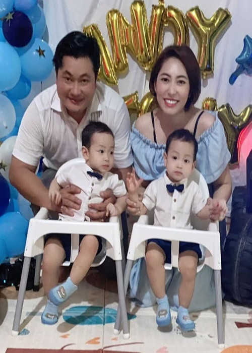 Năm 2020, Thu Thảo sinh đôi. Cô khoe thời gian bầu bí và sau khi sinh con, doanh nhân Phúc Thành tâm lý, hết mực yêu thương vợ. Ảnh: Sức khỏe và đời sống