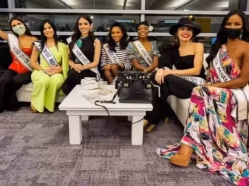 Do đại diện Pháp mắc COVID-19, buổi biểu diễn của Black Eyed Peas dự kiến có sự tham dự của các thí sinh Hoa hậu Hoàn vũ Thế giới 2021 bị hủy bỏ. Ảnh: Vietnamnet