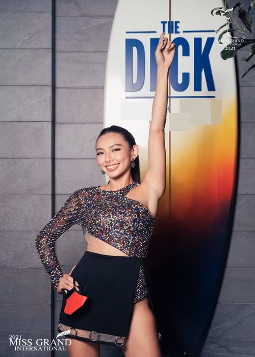 Ngoài Thùy Tiên, đại diện Cambodia, Indonesia, Philippines và Guatemala cũng lọt top 5 cuộc bình chọn. Ảnh: FB Miss Grand International