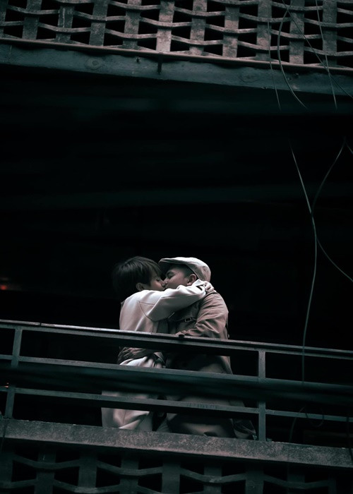 Cả hai không phải "ông chồng - cô vợ hoàn hảo" nhưng mãn nguyện với hạnh phúc đang có. Ảnh: Tran Hoai An