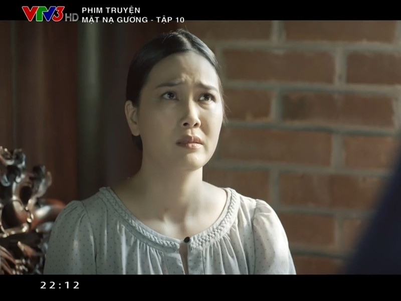 Ngoài "Thương ngày nắng về", Lương Ngọc Dung còn xuất hiện trong phim "Mặt nạ gương" đang lên sóng.