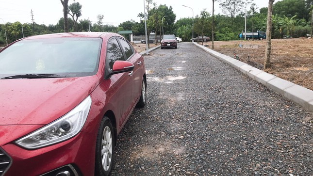 Cận cảnh loạt dự án tự phát phân lô, bán nền ven Hà Nội - Hình 2 Can canh loat du an tu phat phan lo, ban nen ven Ha Noi-Hinh-2