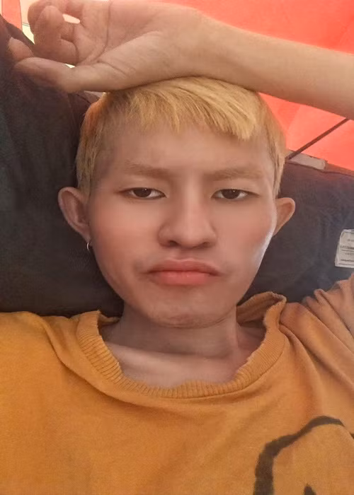 Tháng 10 vừa qua, Chí Thành chia sẻ bệnh tình và tự động viên bản thân. Ảnh: FB Chí Thành