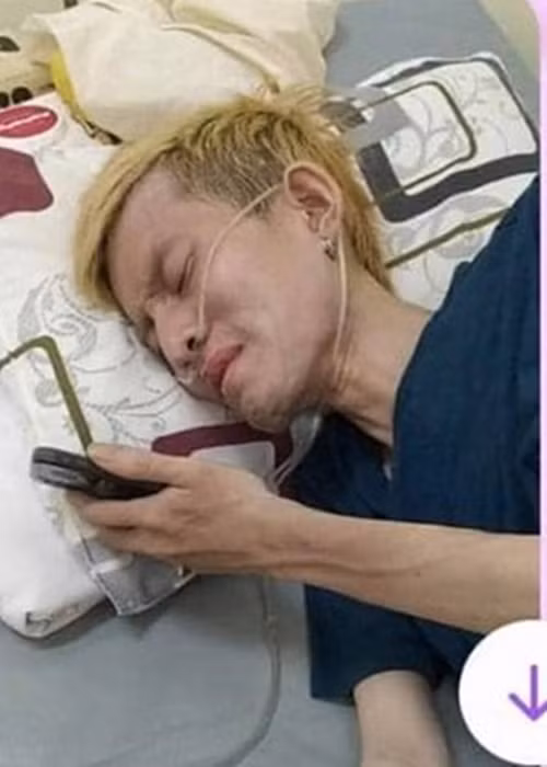 Hiện tại, không ít đồng nghiệp của Chí Thành kêu gọi mạnh thường quân chung tay giúp đỡ nam ca sĩ vượt qua bệnh tật. Ảnh: Phụ nữ Việt Nam