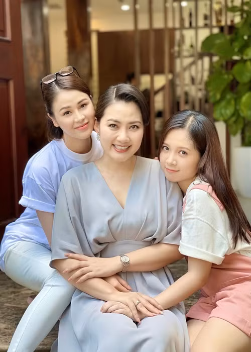 Thu Trang thân thiết với Ngọc Lan khi đóng chung phim "Mặt nạ gương".