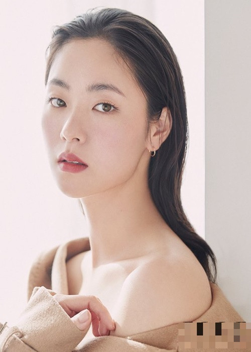 Jeon Yeo Bin hợp tác với Song Joong Ki trong bộ phim “Vincenzo” lên sóng nửa đầu năm 2021. Ảnh: Zing