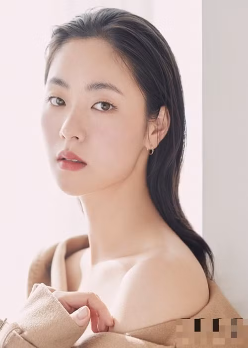 Jeon Yeo Bin hợp tác với Song Joong Ki trong bộ phim “Vincenzo” lên sóng nửa đầu năm 2021. Ảnh: Zing