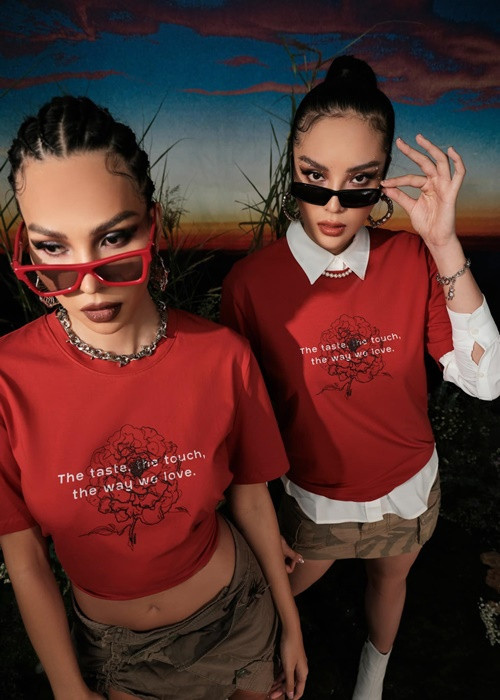 Khi diện đồ đôi, Kỳ Duyên và Minh Triệu có thần thái khá giống nhau. Ảnh: FB Kỳ Duyên - Minh Triệu