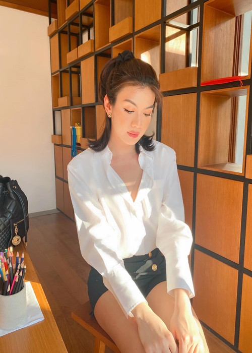 Thỉnh thoảng, Đào Bá Lộc vẫn chia sẻ về bạn trai với người hâm mộ. Nam ca sĩ tiết lộ, nửa kia hơn anh 4 tuổi, là một nhân viên văn phòng bình thường. Đào Bá Lộc còn khoe bản thân được bạn trai hết mực quan tâm, yêu chiều. Ảnh: FB Đào Bá Lộc