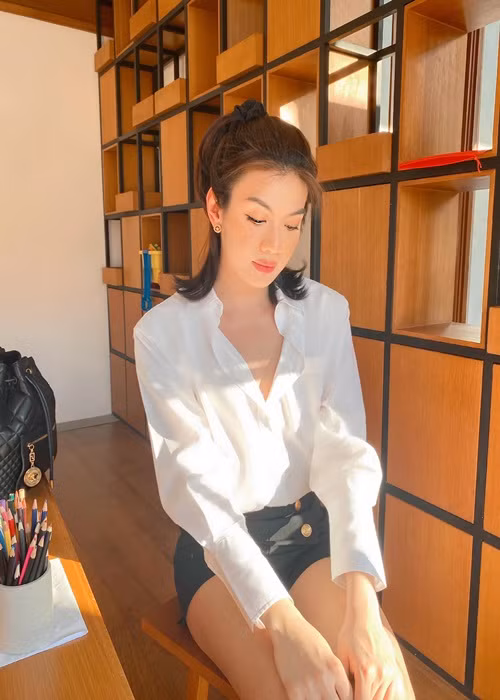 Thỉnh thoảng, Đào Bá Lộc vẫn chia sẻ về bạn trai với người hâm mộ. Nam ca sĩ tiết lộ, nửa kia hơn anh 4 tuổi, là một nhân viên văn phòng bình thường. Đào Bá Lộc còn khoe bản thân được bạn trai hết mực quan tâm, yêu chiều. Ảnh: FB Đào Bá Lộc