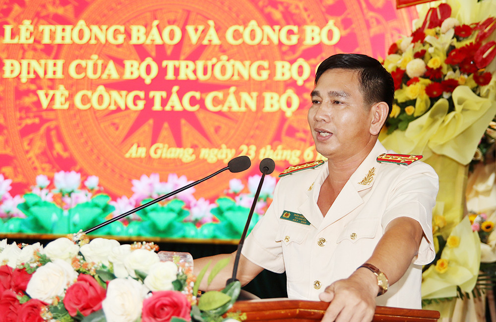 Tại buổi lễ, Đại tá Trần Văn Cung - tân Phó Giám đốc Công an tỉnh An Giang - đã cảm ơn sự quan tâm, giúp đỡ của Đảng ủy Công an trung ương và lãnh đạo Tỉnh ủy - UBND tỉnh. 