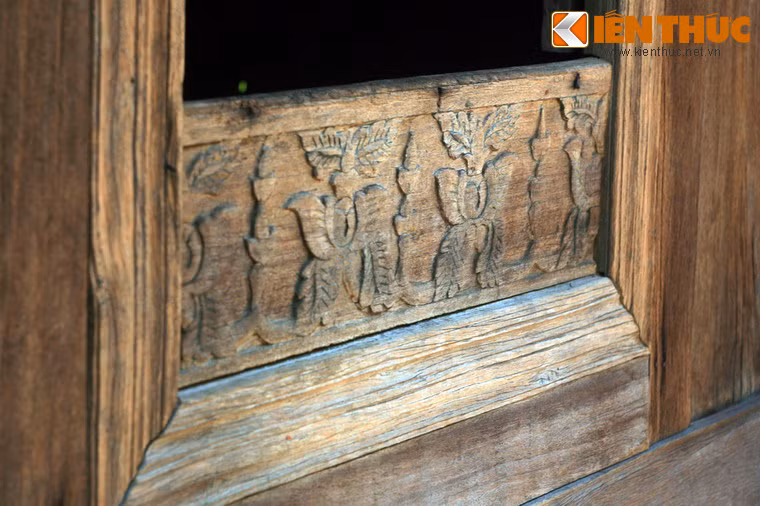 Hoạ tiết, hoa văn trang trí thể hiện những mô-típ quen thuộc của người Lào.