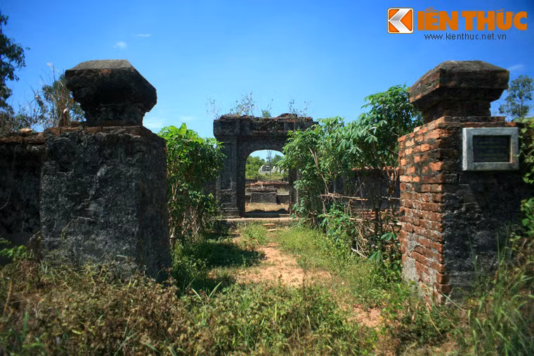 Dựa trên kiến trúc lăng Chiêu Nghi, nhà Nguyễn đã cho khôi phục hệ thống lăng mộ thời 9 chúa Nguyễn. Điều này lý giải vì sao tất cả các lăng mộ thời tiền Nguyễn ở Huế hiện nay đều có kiểu thức giống hệt nhau.