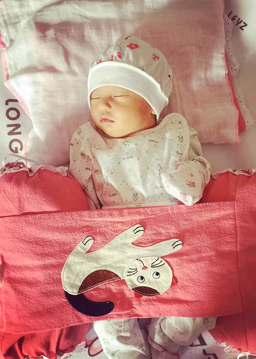 Ngam con gai chua day nua thang tuoi dang yeu cua Hong Que-Hinh-4