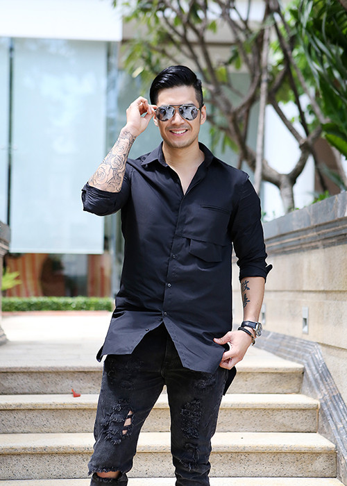 Sau bộ phim “Truy sát”, Thiên Nguyễn chính thức dấn thân vào showbiz Việt. Hiện tại, anh đang ấp ủ một số dự án mới trong lĩnh vực phim ảnh.