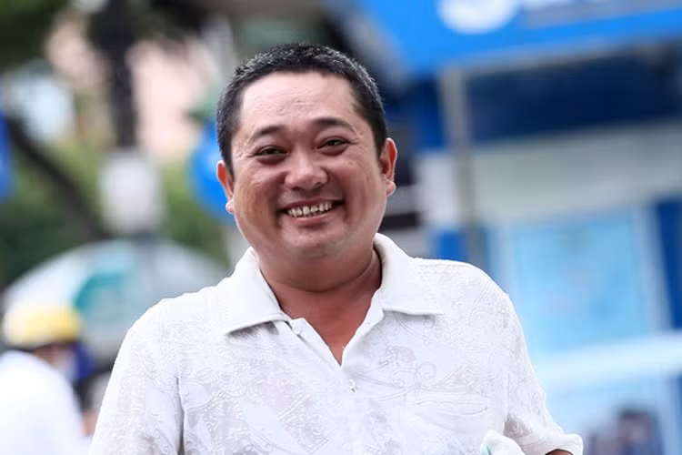 That vong ngoai hinh khi lon cua “than dong nhi” lang giai tri Viet-Hinh-10