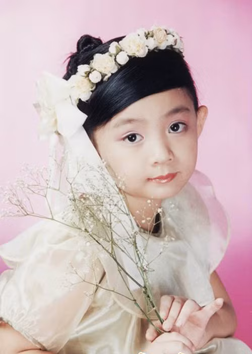 That vong ngoai hinh khi lon cua “than dong nhi” lang giai tri Viet-Hinh-2