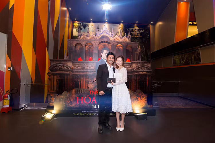 Vào cuối tháng 11 sắp tới đây, Khánh Hiền và James Ngô sẽ tổ chức đám cưới sau gần 2 năm hẹn hò. 