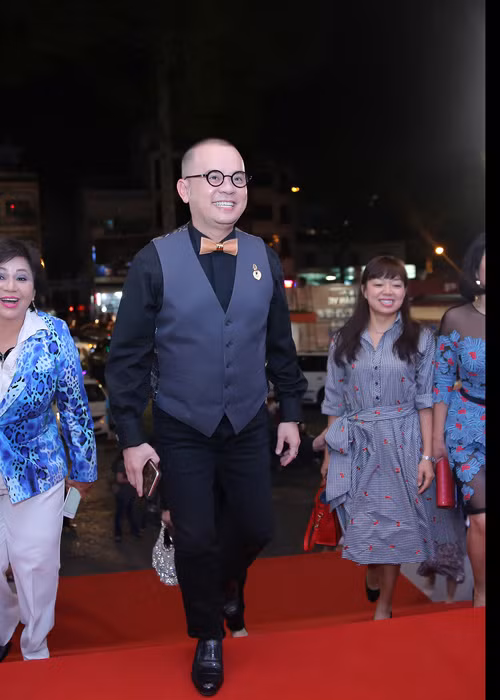 Nghe si Viet no nuc di xem liveshow cua Mr Dam-Hinh-6