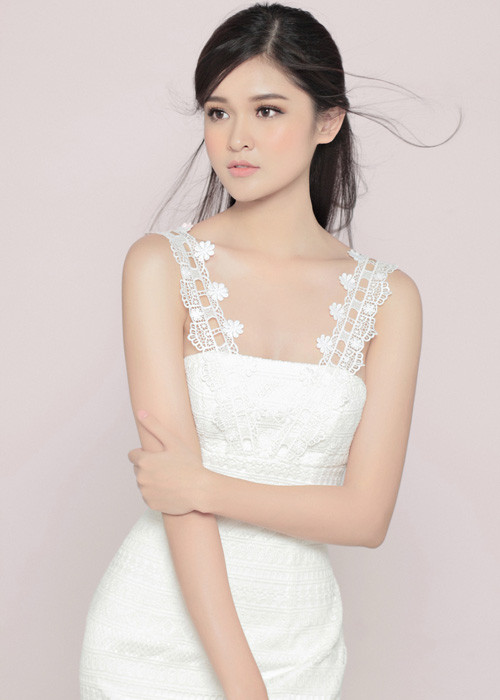 Thùy Dung dành toàn bộ thời gian cho việc học tập tại trường Đại học Ngoại thương TP HCM đồng thời chỉ tham gia một số hoạt động, sự kiện phù hợp vào cuối tuần. 