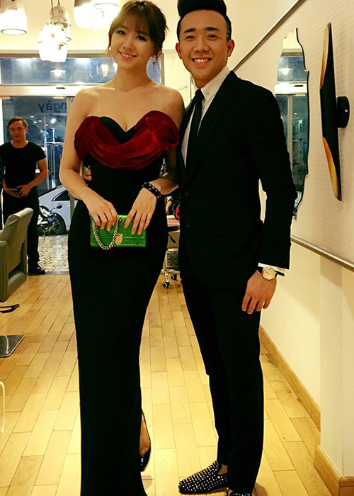 Ngoài Công Lý và Trường Giang, Trấn Thành cũng là một trong những danh hài Việt có "nửa kia" vô cùng xinh đẹp.