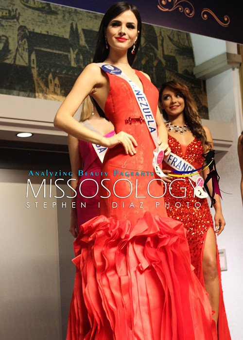 Cũng đến từ một cường quốc nhan sắc, Jessica Duarte - đại diện của Venezuela xếp thứ 8. Cô có lẽ biết rằng đương kim Hoa hậu Quốc tế là đồng hương và khó có khả năng nhan sắc của một nước sẽ giành vương miện trong hai năm liên tiếp. (Ảnh: Missosology) 