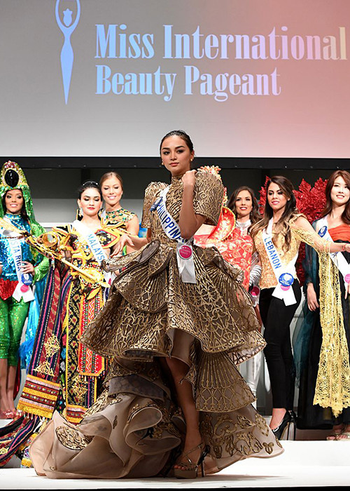 Vị trí thứ 7 được Missosology dự đoán thuộc về Kylie Verzosa đến từ cường quốc nhan sắc Philippines. Luôn vui vẻ, dễ gần, Kylie Verzosa thực sự chiếm được cảm tình của nhiều khán giả cuộc thi. (Ảnh: Missosology) 