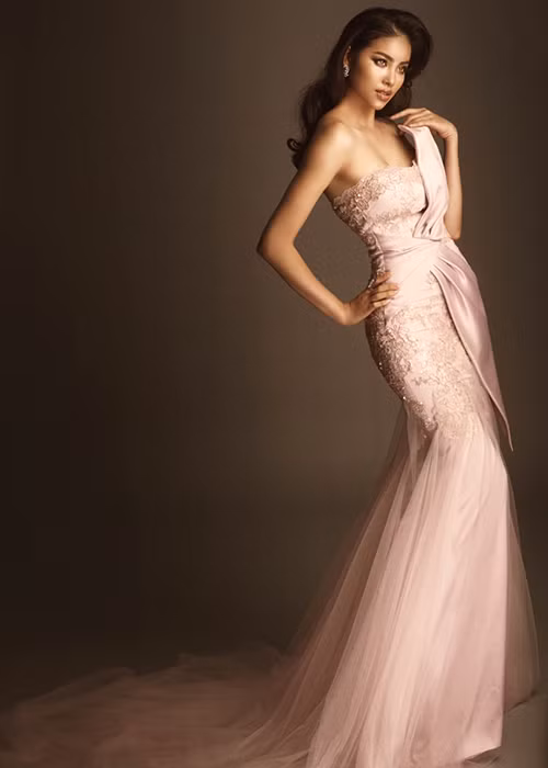 Pham Huong khoe anh quyen ru ky niem 1 nam dang quang-Hinh-9