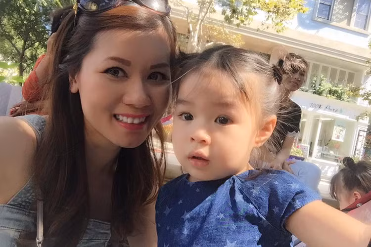 Cùng chồng trải qua không ít sóng gió trong thời gian đầu kết hôn, Thủy Tiên hiện đang rất hạnh phúc với cuộc sống hiện tại của mình.