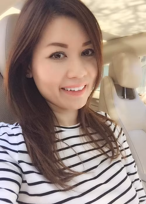 Sau khi kết hôn, bà xã “anh Bo” ngày càng xinh đẹp, trẻ trung. Đặc biệt, kể từ khi mang bầu, nữ doanh nhân đẹp mặn mà hơn.