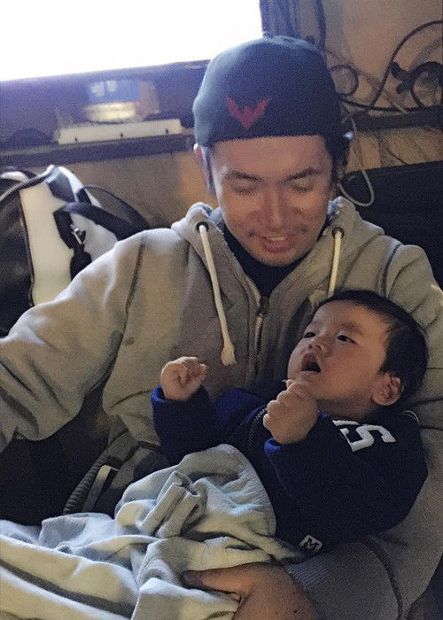 Đây là một trong số những lần hiếm hoi Ngọc Quyên khoe hình ảnh ông xã trên trang cá nhân.