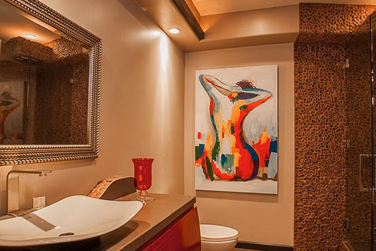 Phòng tắm hiện đại. 