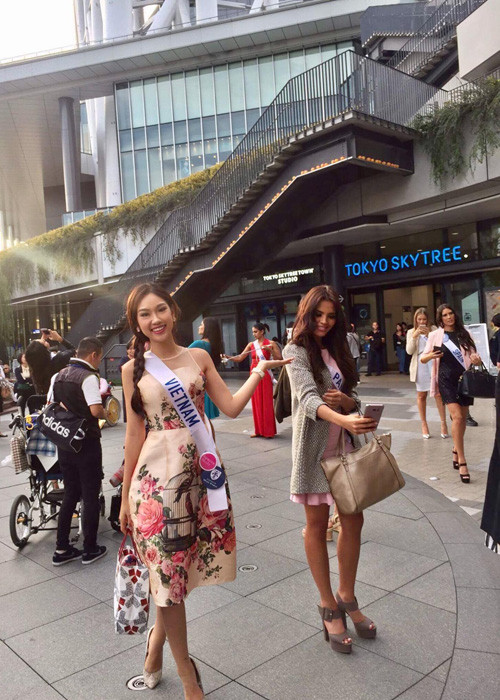 Phuong Linh don sinh nhat ben thi sinh HH Quoc te 2016-Hinh-9