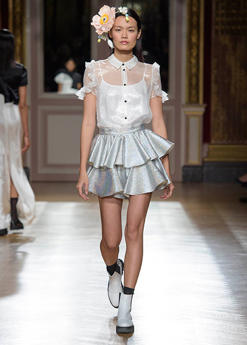 Mới đây, Lê Thanh Thảo bất ngờ trúng 2 show diễn thuộc Paris Fashion Week (Tuần lễ thời trang Paris).