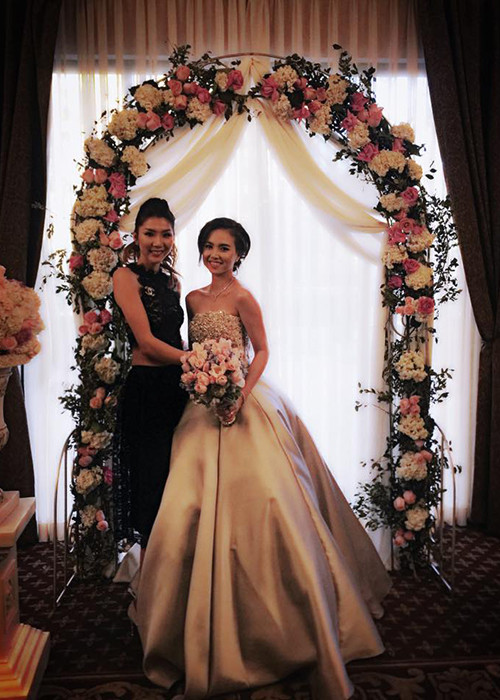 Trước đó, vào tháng 3/2016, vợ chồng Victor Vũ - Đinh Ngọc Diệp cũng đã tổ chức đám cưới tại Việt Nam.