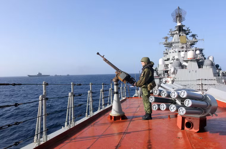 Hoanh trang nhom tau san bay cua Hai quan Nga