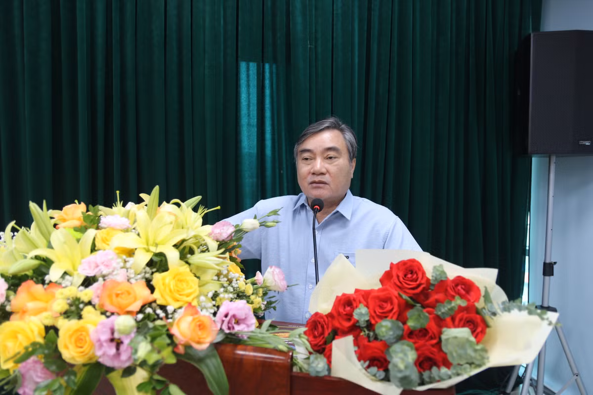 Hoc sinh duoc giao duc dao duc se biet cach ung xu dung muc-Hinh-2