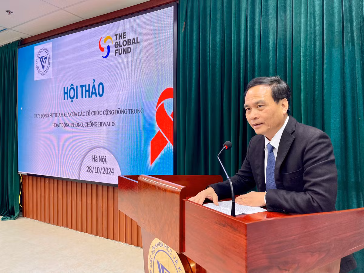 Huy dong su tham gia cua cong dong trong phong, chong HIV/AIDS-Hinh-2