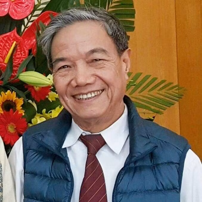 TS. Pham Duc Thi ke chuyen kham benh cho troi thoi “ong ba anh”