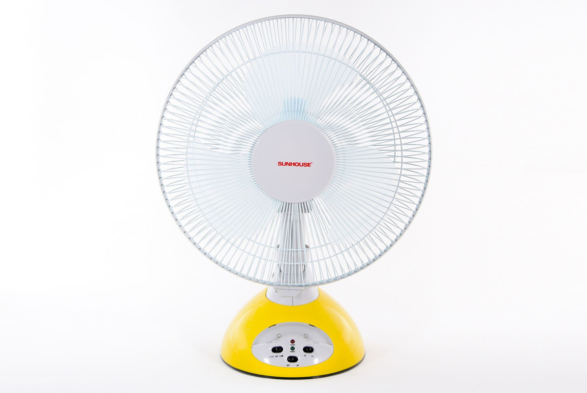 Để quạt không bị chai pin, các chuyên gia đã đưa ra 8 "bí kíp". 