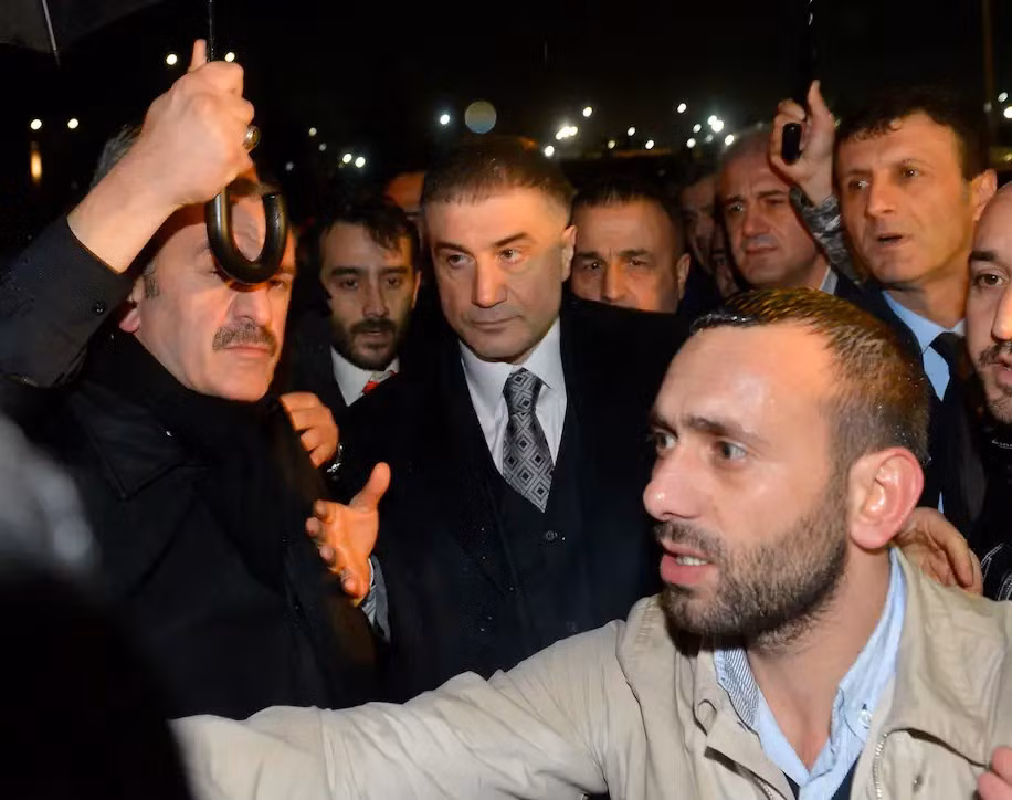 Chinh phu Tho Nhi Ky rung chuyen vi video cua trum mafia-Hinh-2