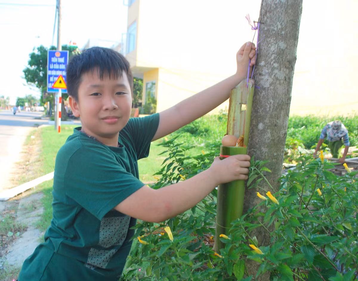 Tục treo Xà lét trở thành một nét rất riêng.