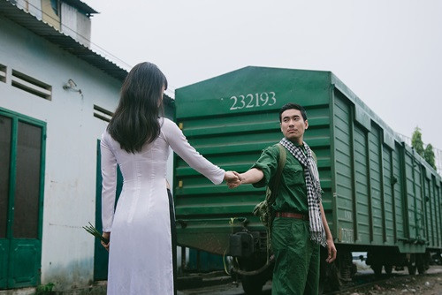 Cho đến ngày nay chuyện tình lãng mạn và bi tráng có thật của cô du kích và anh bộ đội trong bài thơ Núi Đôi của Vũ Cao đã làm lay động hàng triệu trái tim. (Ảnh minh họa)