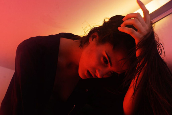 Dan ba khong ngoai tinh, khong phai vi khong co co hoi, ma boi vi ho coi thuong chuyen do