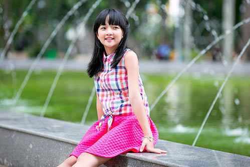 "Qua mặt" nhiều minh tinh màn bạc, diễn viên gạo cội, Lâm Thanh Mỹ đã trở thành diễn viên "đắt show" nhất màn ảnh rộng. Cô bé nhận được vô số lời khen từ đạo diễn cũng như thành viên đoàn làm phim nhờ diễn xuất xuất thần, khả năng học thoại rất nhanh, tác phong làm việc trách nhiệm và chuyên nghiệp không kém gì các diễn viên trưởng thành.