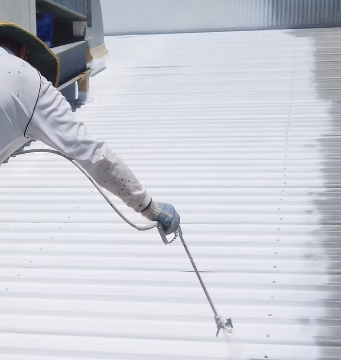 Lý giải điều này, các chuyên gia cho biết, hiệu quả giảm nhiệt cao hay thấp tùy thuộc vào chất lượng sơn. Có loại chống nóng tốt, loại ít hơn, thậm chí có loại, không khác gì sơn thông thường.